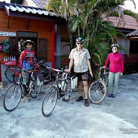 Swiss Ticino Guesthouse & Restaurant Mae Wang Bagian luar foto
