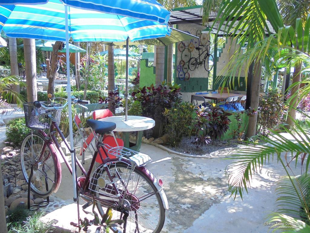 Swiss Ticino Guesthouse & Restaurant Mae Wang Bagian luar foto