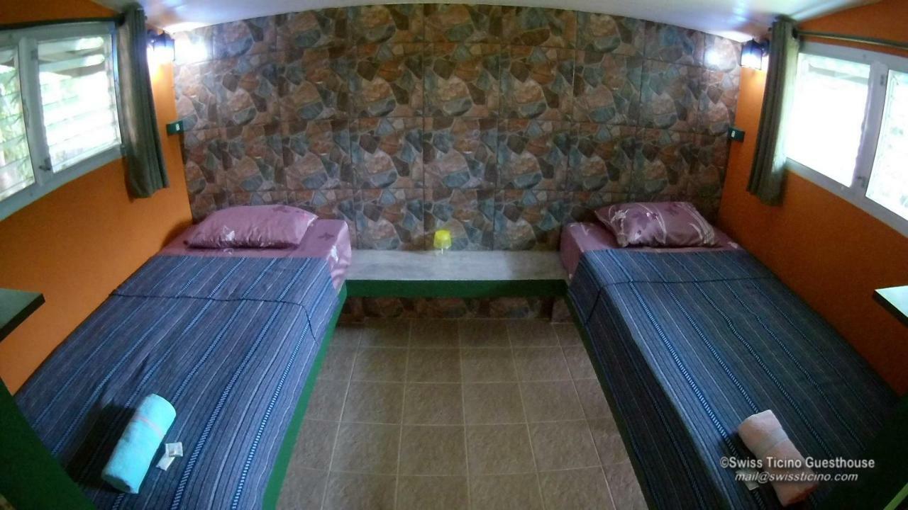Swiss Ticino Guesthouse & Restaurant Mae Wang Bagian luar foto