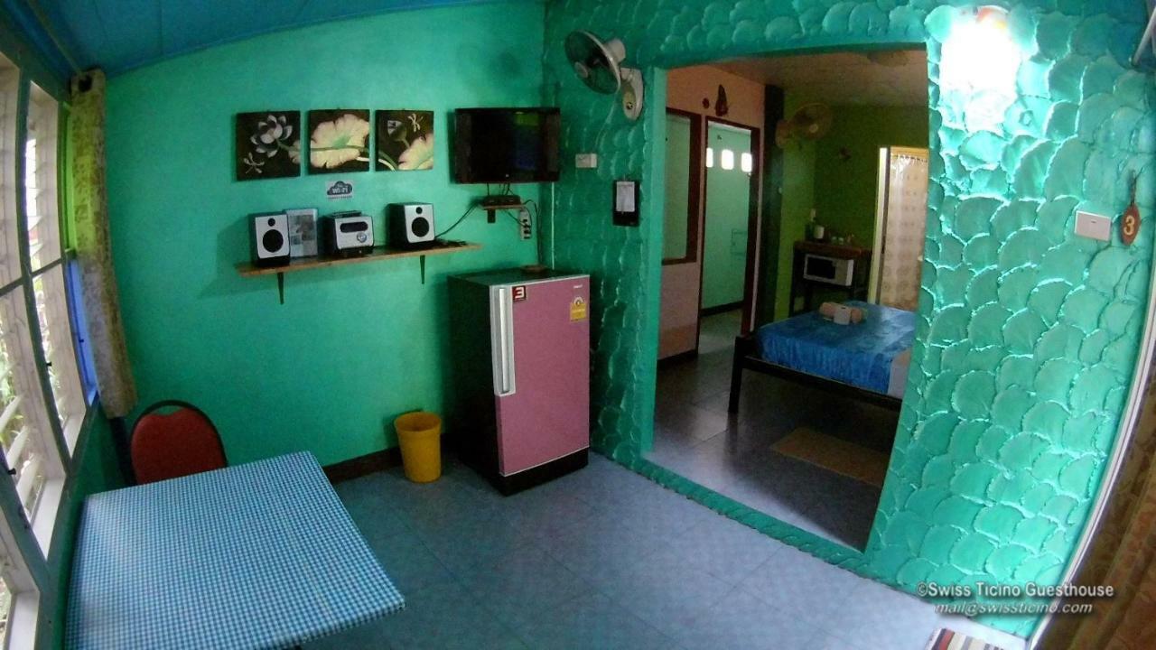 Swiss Ticino Guesthouse & Restaurant Mae Wang Bagian luar foto