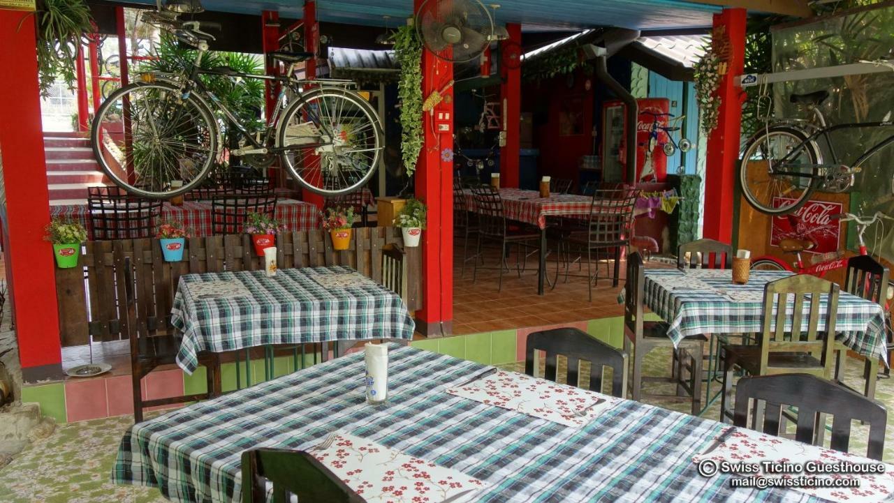 Swiss Ticino Guesthouse & Restaurant Mae Wang Bagian luar foto